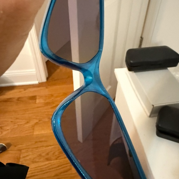 Balenciaga Teal Sunglasses - Picture 5 of 5
